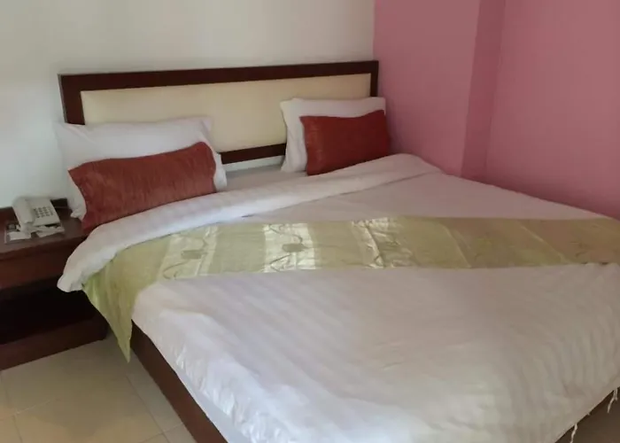 Hotel 14 Bangkapi